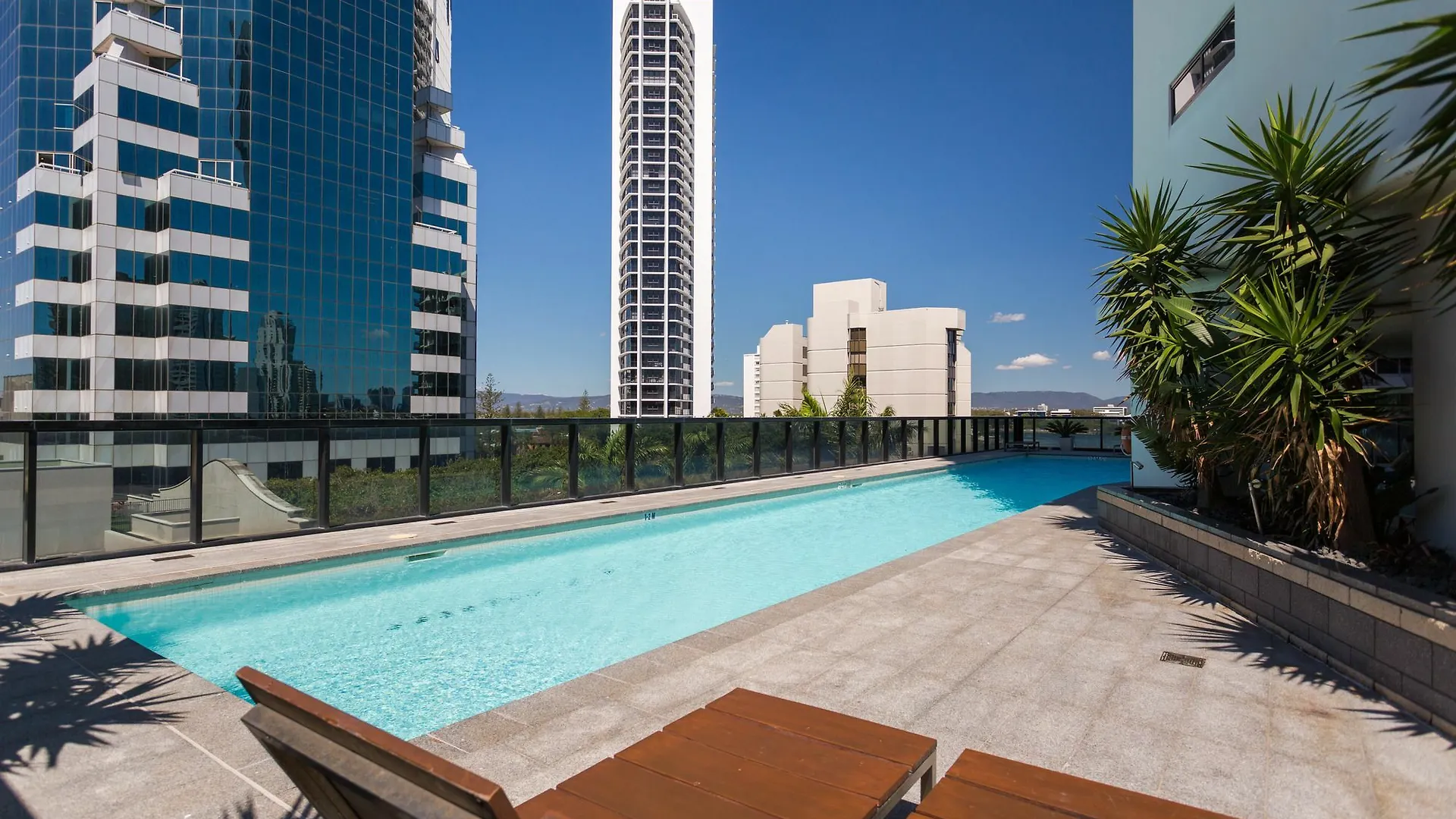 Holiday Holiday Circle On Cavill Gold Coast